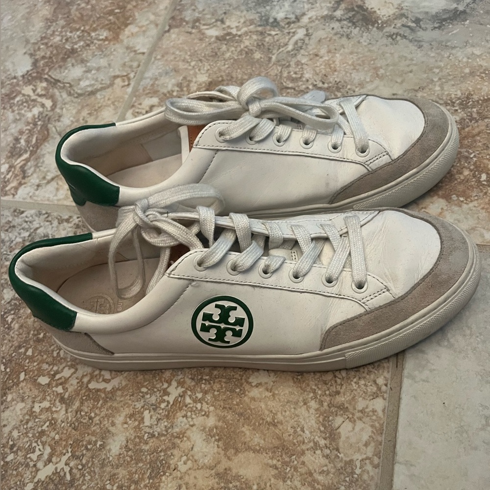 Women’s Tory Burch sneakers. Size 9